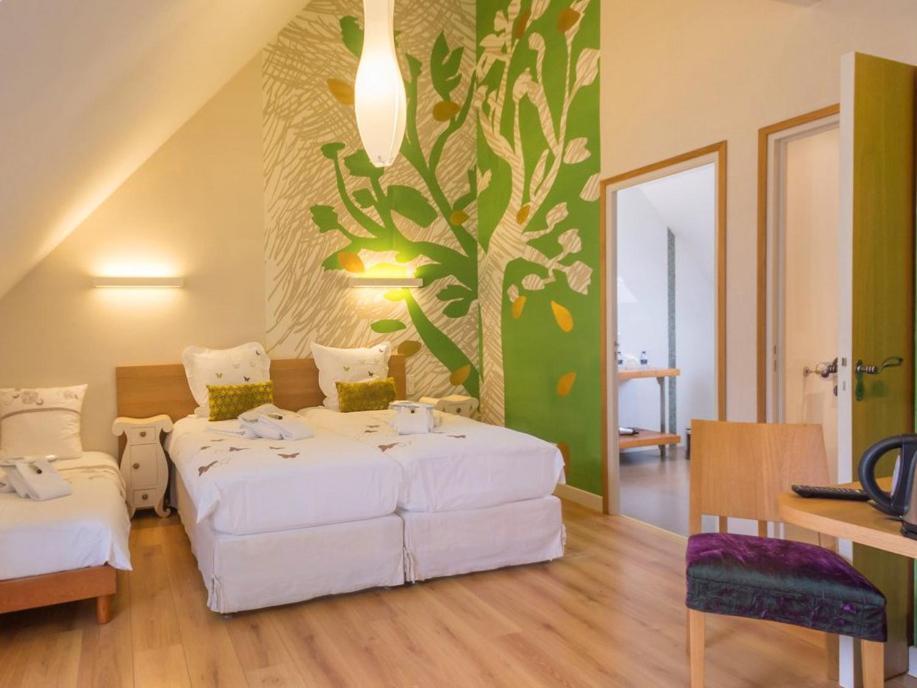 Au Pre Carre Hotel Plumergat Szoba fotó