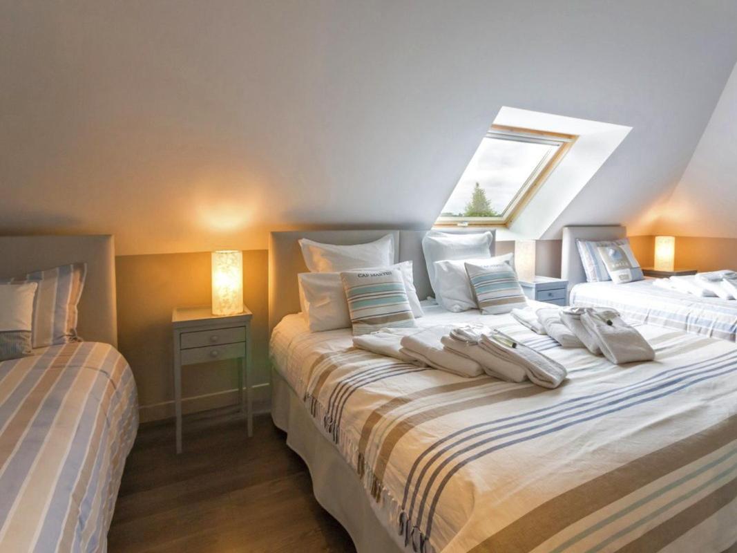 Au Pre Carre Hotel Plumergat Szoba fotó